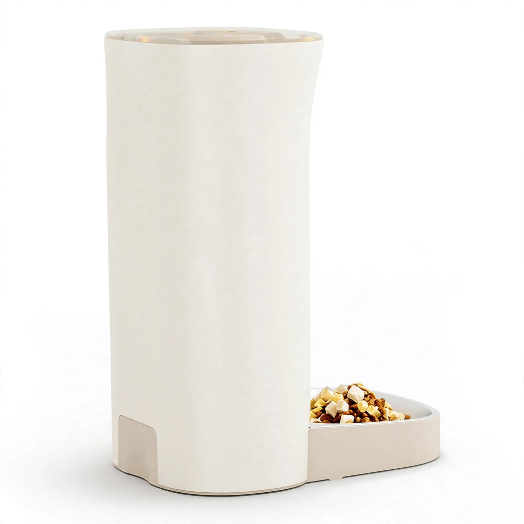 4.5 litre automatic pet feeder with camera and app control — photo 7