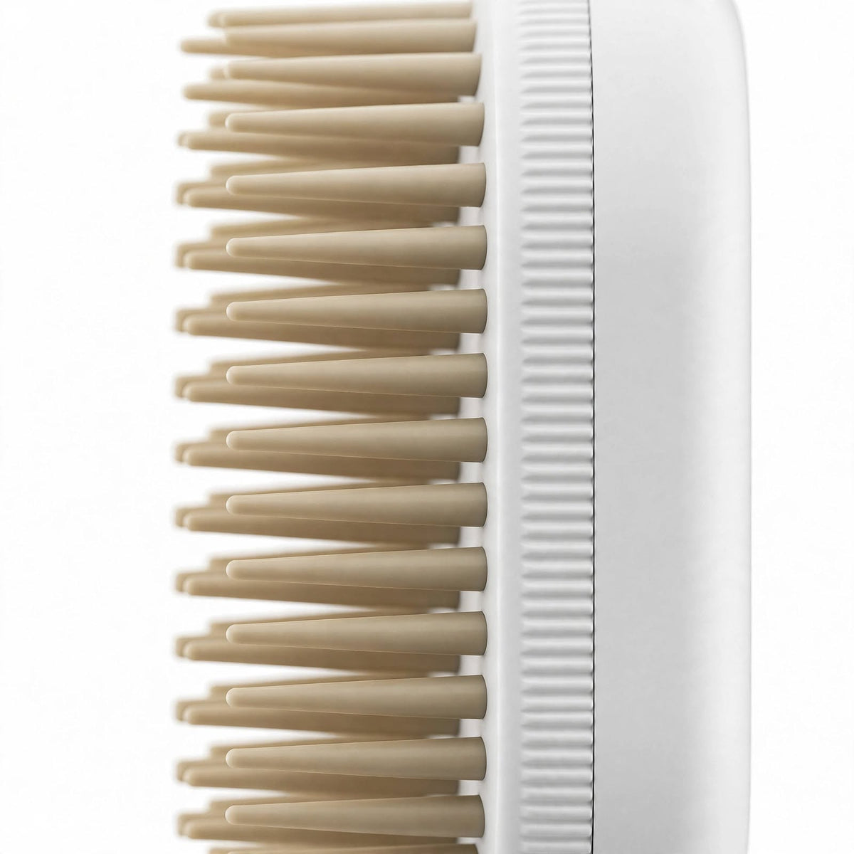 Cordless steam grooming brush for cats and dogs — photo 6